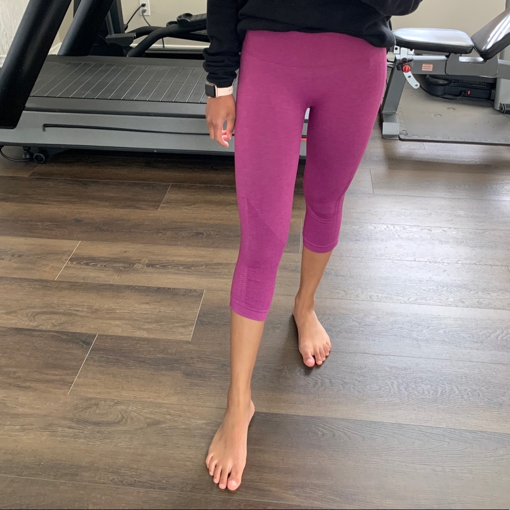 Lululemon cropped leggings size 4
